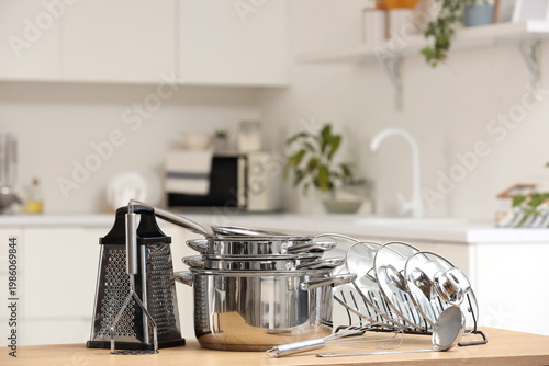 Stainless cooking pots and ...