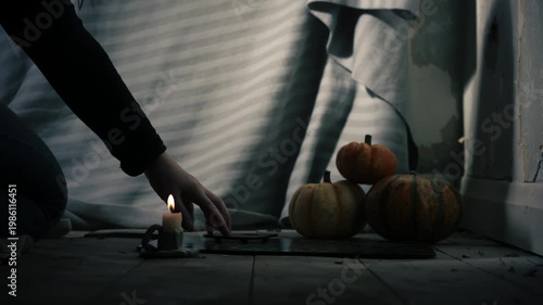 Spirit board in abandoned house 