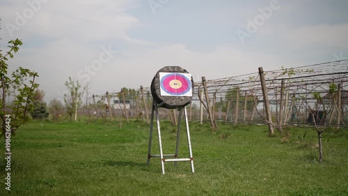 An arrow target