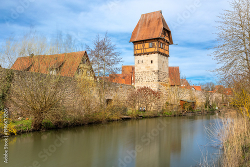 Mittelalterliche Stadtmauer an der Wörnitz in Dinkelsbühl, Bayern
