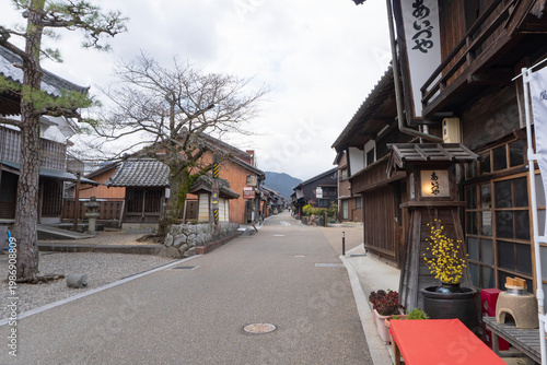 日本：東海道の関宿／茶屋がある古い町並み【重要伝統的建造物群保存地区】三重県亀山市