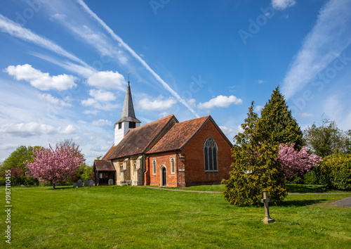 Foto St. Mary the Virgin Church in Ramsden Bellhouse in Essex, UK