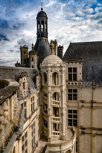 Cuadro en lienzo Royal castle Chambord, valley of river Loire, France