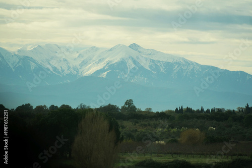 Fotografia Eastern Pyrenees, in southern France, near the border with Spain.