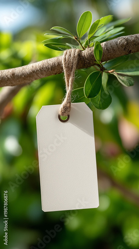 Eco-Friendly Tag: A blank e...