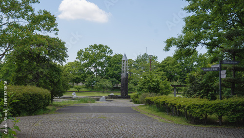 日本：平成の森公園／鐘がついたモニュメントがある公園／埼玉県川島町