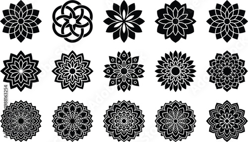 Sammlung von fünfzehn verschiedenen schwarzen Mandala-Designs und geometrischen Ornamenten auf weißem Hintergrund.