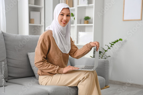 Beautiful young Muslim woma...