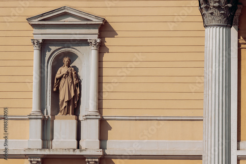 Haus der Geschichte, Darmstadt, Germany — Neoclassical Facade with Six Corinthian Columns and Ornate Carved Capitals