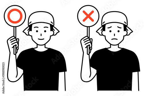 ○×マークのプラカードを掲げる居酒屋の男性店員