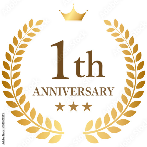 月桂樹リース王冠アニバーサリーバッジ（1周年記念・ゴールド装飾エンブレム素材）