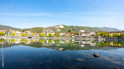 Bosco dei Tassodi di Paratico, Lago d'Iseo, Lombardia - Foresta di cipresso calvo in primavera