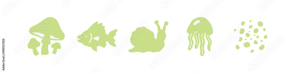 Fototapeta premium Doodle Icons: Mushrooms, Fish, Snail, Jellyfish, Bubbles