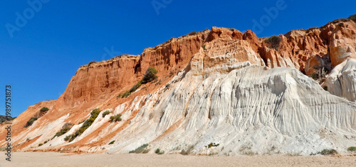 Φωτογραφία Grande balade sur les falaises de Praia da Falésia et Ria Formosa au Portugal da