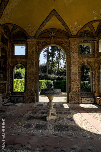 Complesso monumentale di Villa Reale di Marlia composto dalla bella residenza storica dove visse Elisa Baciocchi,sorella di Napoleone e dai lussurreggianti giardini. Lucca, Toscana, Italia
