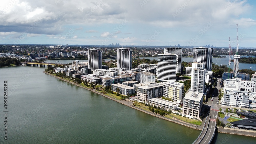 Obraz premium Water front apartments in near the city