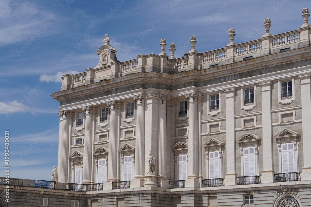 Fototapeta premium Royal Palace of Madrid Corner Facade with Blue Sky Spain