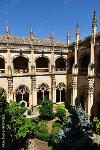 Le cloitre du monastère Saint Jean des Rois à Tolède en Espagne
