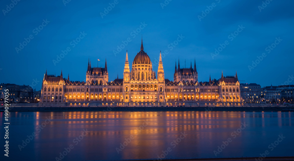 Obraz premium Parliamnet of Budapest