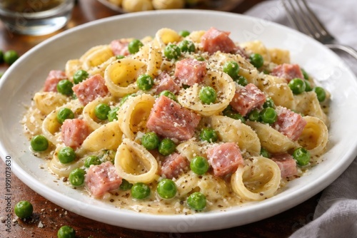 Delicious pasta with peas a...