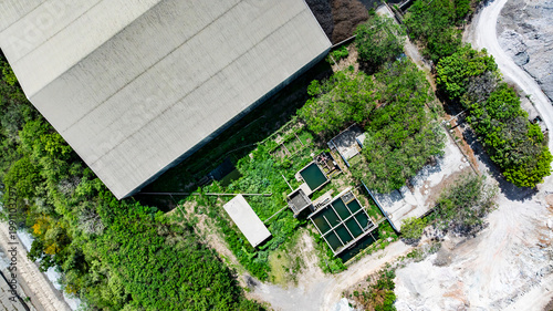 Cuadro en lienzo Cement plants that use limestone mined and processed from quarries located within the Cafuringa Environmental Protection Area