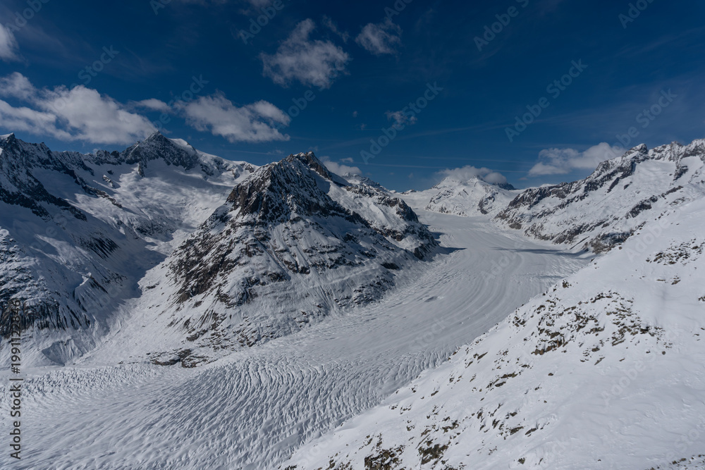 Fototapeta premium Aletschgletscher mit Konkordiaplatz