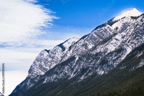 Canvas Print snow covered mountains in Banff National Park, Alberta, Canada