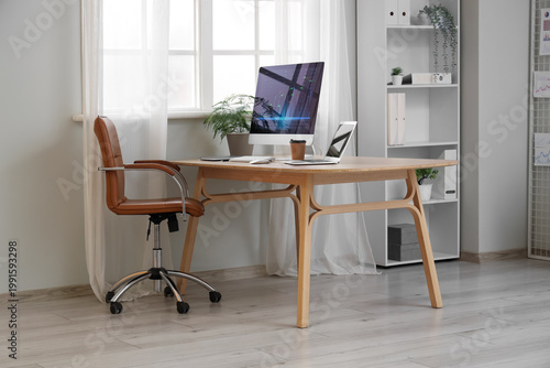 Interior of data scientist'...