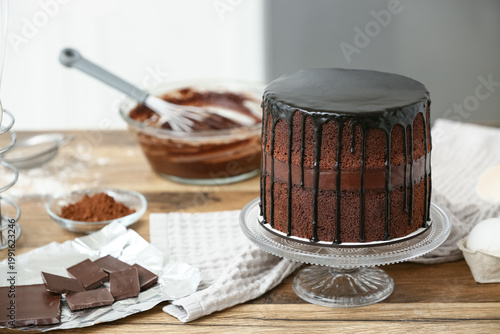 Tasty chocolate cake with i...