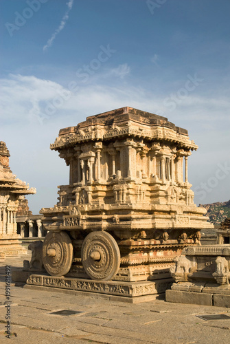 Foto stone chariot of hampi