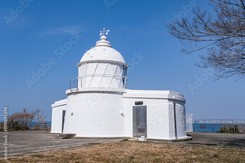 淡路島北端にある白亜の江埼灯台