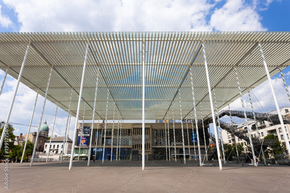 Fototapeta premium Theaterplein square, Stadsschouwburg theater in Antwerp, Belgium