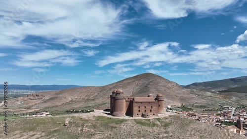 Vista aérea del bonito castillo de la calahorra en el marquesado de Zenete, Andalucía