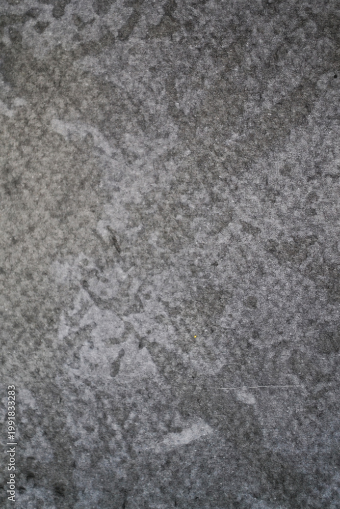 Fototapeta premium Black watercolor background with subtle grain and organic texture. Minimal monochrome composition, perfect for overlays, posters, modern design and abstract visuals.