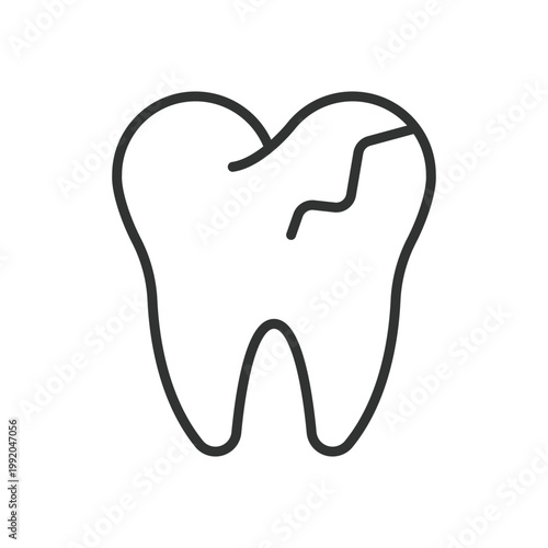 Tooth crack damage, icon in line design. tooth, crack, damage, dental, fracture, problem, repair on white background vector. tooth crack damage editable stroke icon