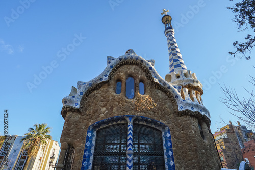 Obraz na plátně Park Guell,Barcelona,Spain,Architectural structure with mosaic details and tiled