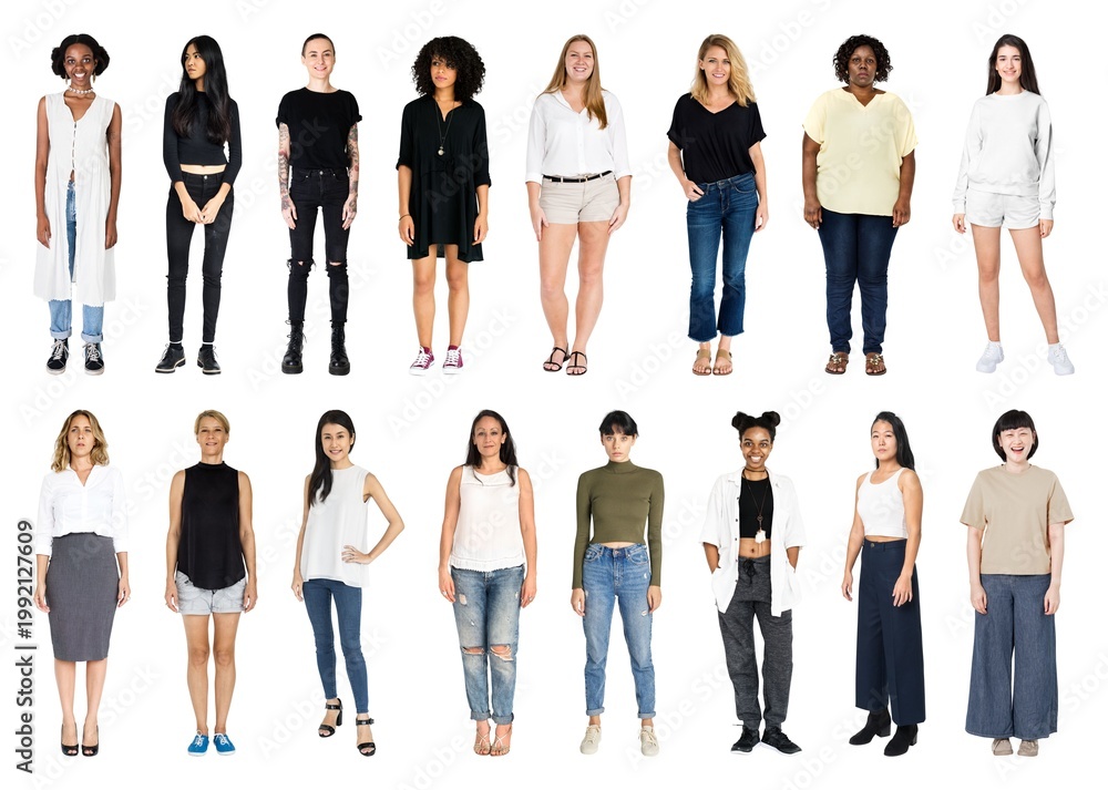 Obraz premium Diverse women standing together confidently