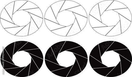 Cuadro en lienzo Abstract black and white circular patterns resembling camera apertures in a repe
