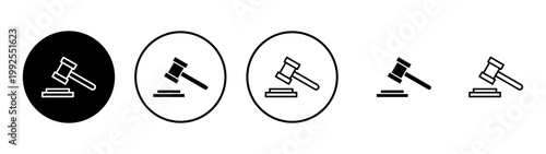 Gavel icon vector. judge gavel sign and symbol. law icon. auction hammer