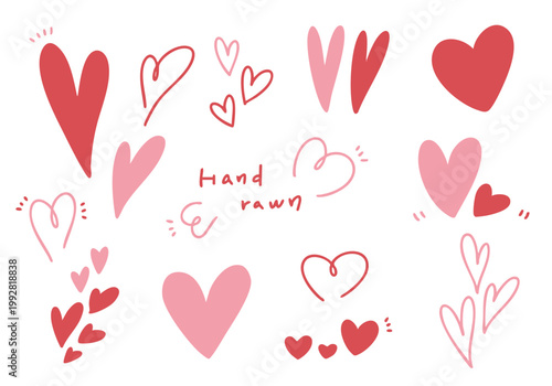かわいい手描きのハートのイラストセット