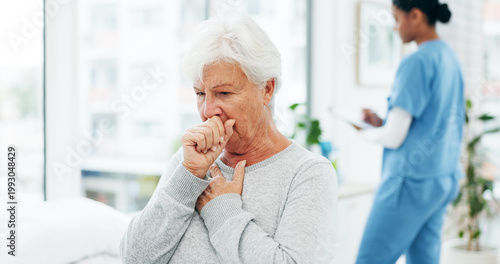 Quadro su tela Medical, cough or old woman in hospital with chest pain, sickness or breathing issue in checkup