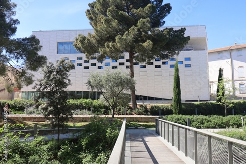 Musée de la Romanité, vue de l'extérieur, ville de Nîmes, département du Gard, France