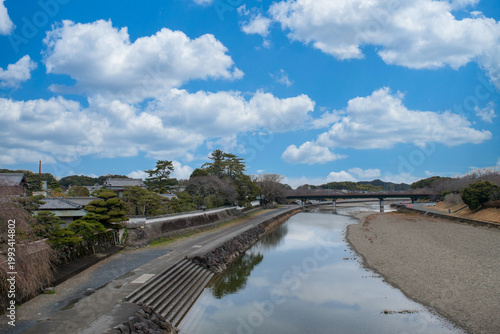 おかげ横丁近くの五十鈴川