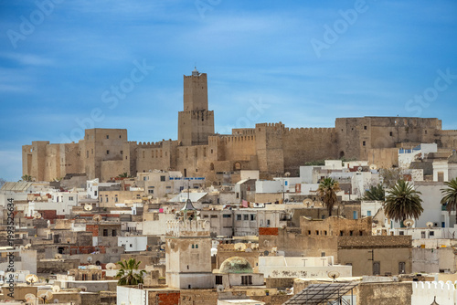 Obraz na płótnie Kasbah dominant la Médina de Sousse