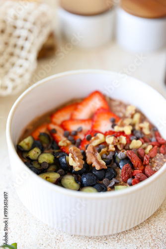 High-Protein Chocolate Overnight Oats