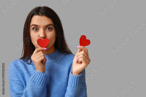 Beautiful young girl with r...