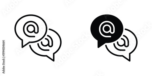 Speech Bubble Vector Line Icon for communication and chat