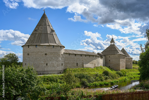 Tableau sur toile Scenic view of the Staraya Ladoga Fortress on the Volkhov River, Leningrad regio