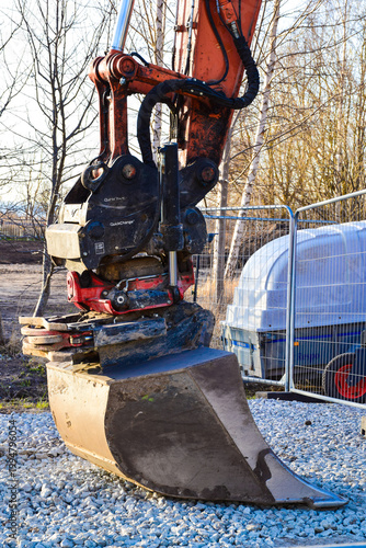 Heavy-duty Hitachi hydraulic excavator with quick-release bucket attachment