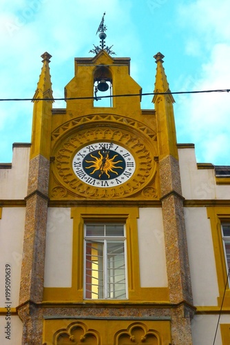 goldene Uhr 